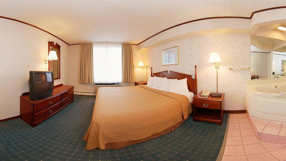 Quality Inn Gaylord Quarto foto