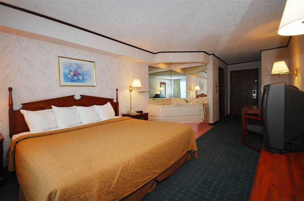 Quality Inn Gaylord Quarto foto